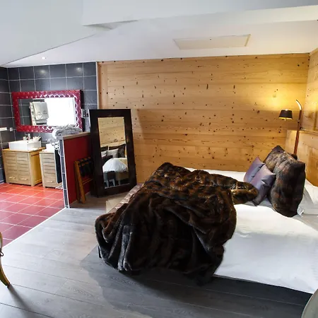 De Maison Rouge Hotel